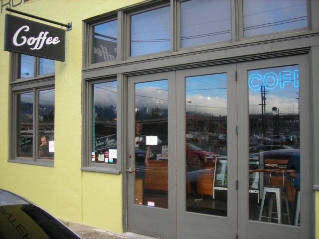 K7A24E514B3BF2_1000423