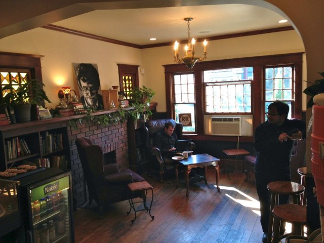 RockingFrog.LivingRm